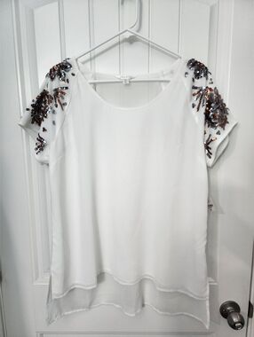 NEW! Decree White Sequin Embellished Sleeves Blouse, Size XL